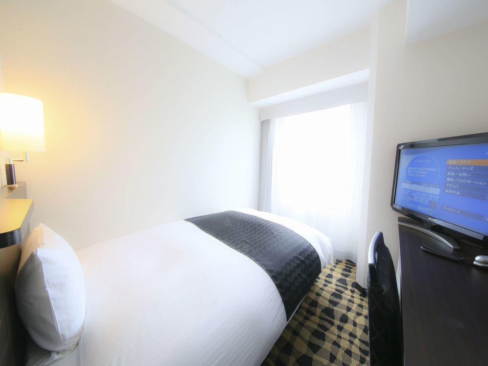 Apa Hotel Shimbashi Onarimon Tokyo Bagian luar foto